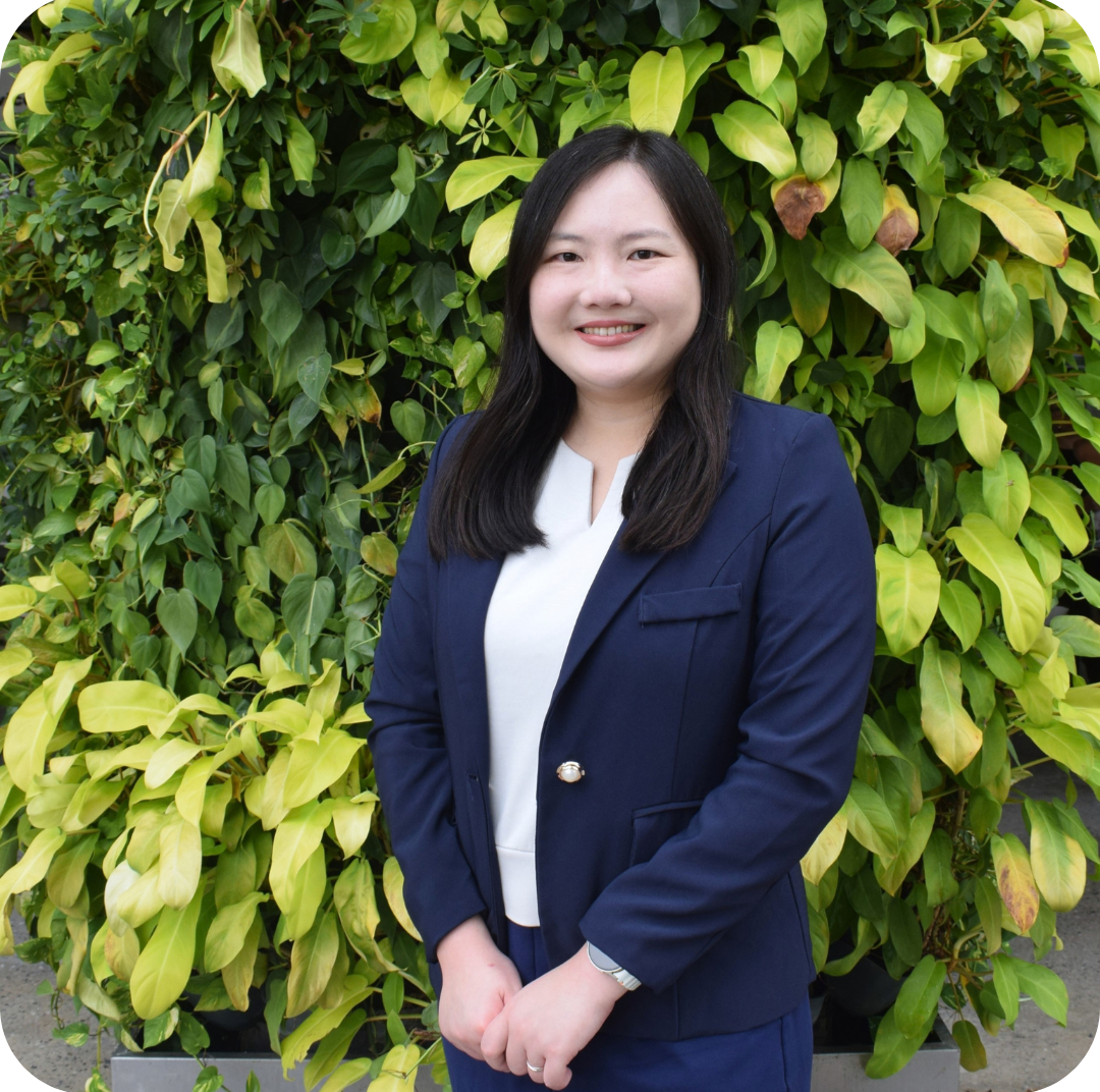 Dr. Lim Hooi Shan 